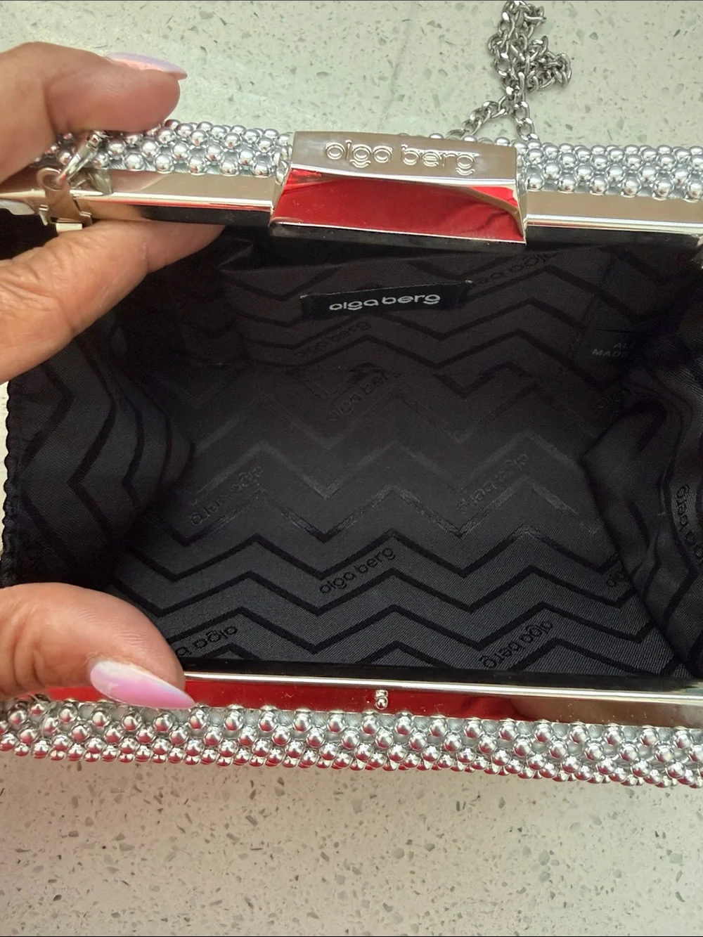 Olga Berg Silver Rhinestone Mesh Evening Clutch with Chain